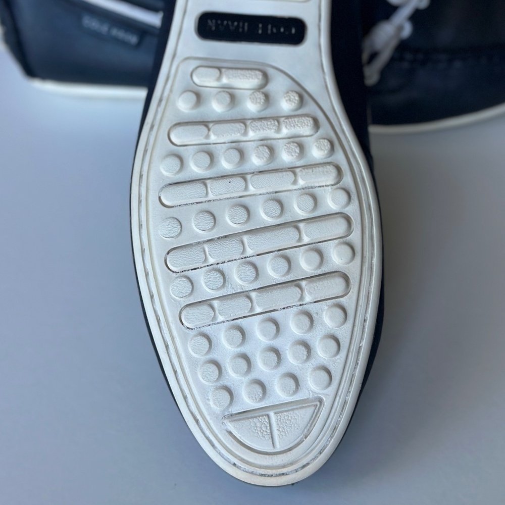 Cole Haan Grand OS Boat Shoes 9.5W  Navy Leather Studded Heel - Picture 10 of 16